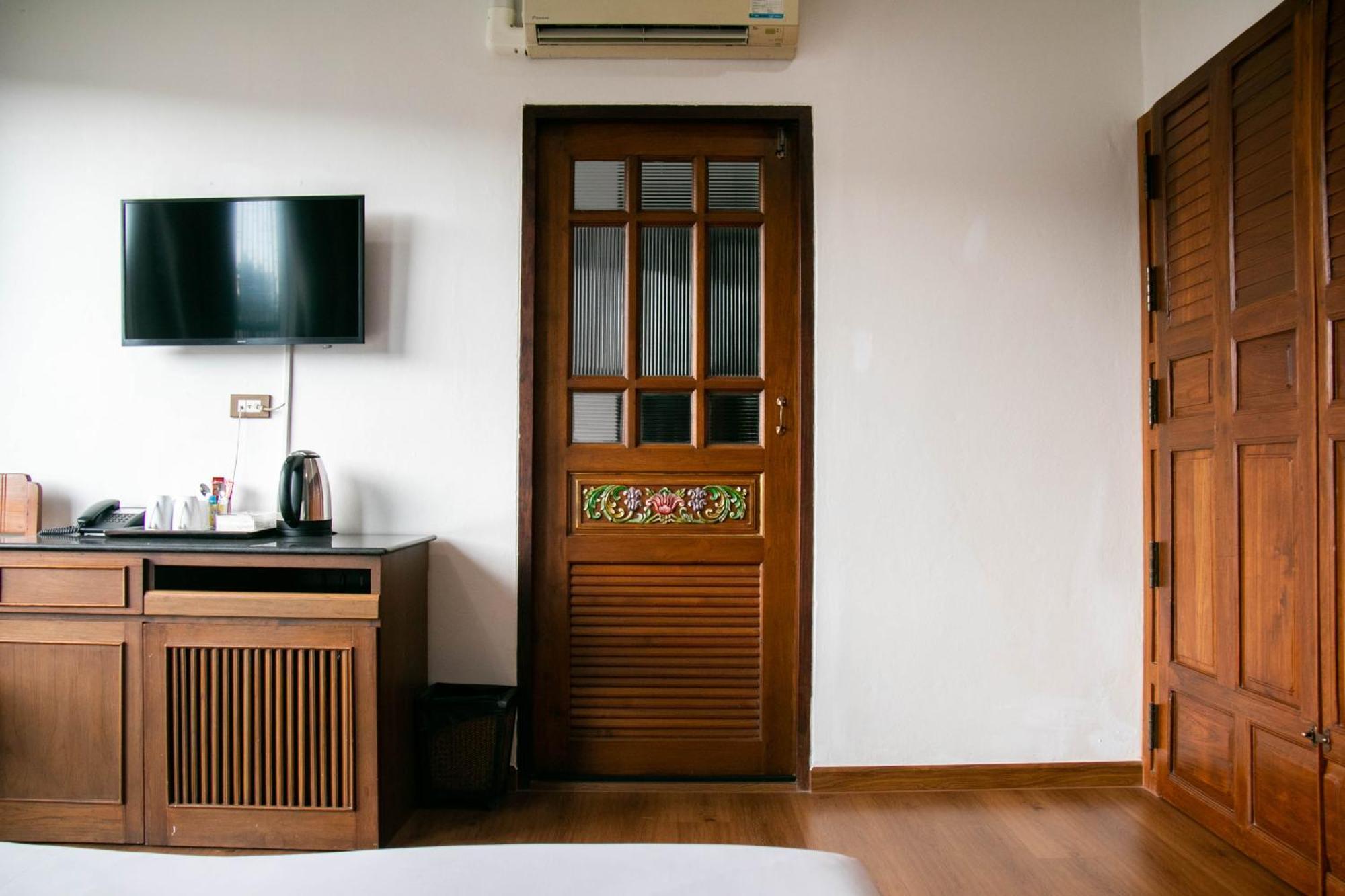 Lamphu Tree House Boutique Hotel Bangkok Dış mekan fotoğraf